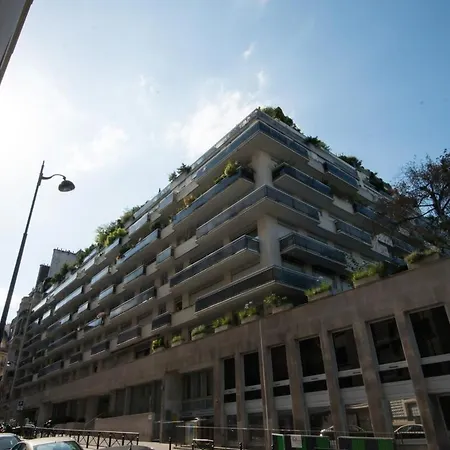 Luxueux Pied A Terre -trocadero - Tour Eiffel Et Champs De Mars Apartment *